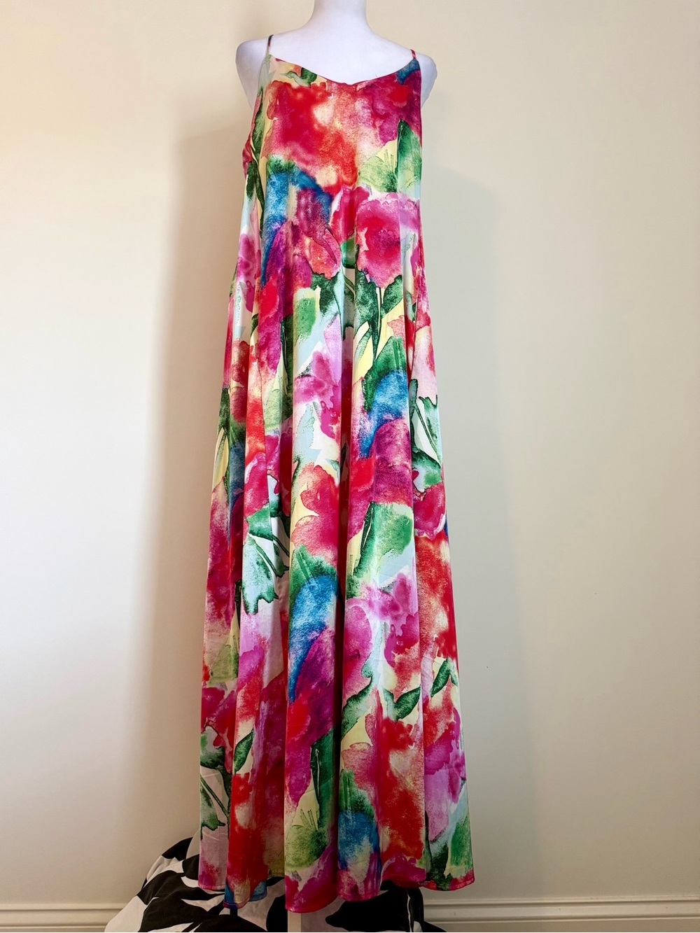 Tahari Arthur S Levine Bright Floral Watercolor Maxi Dress size large